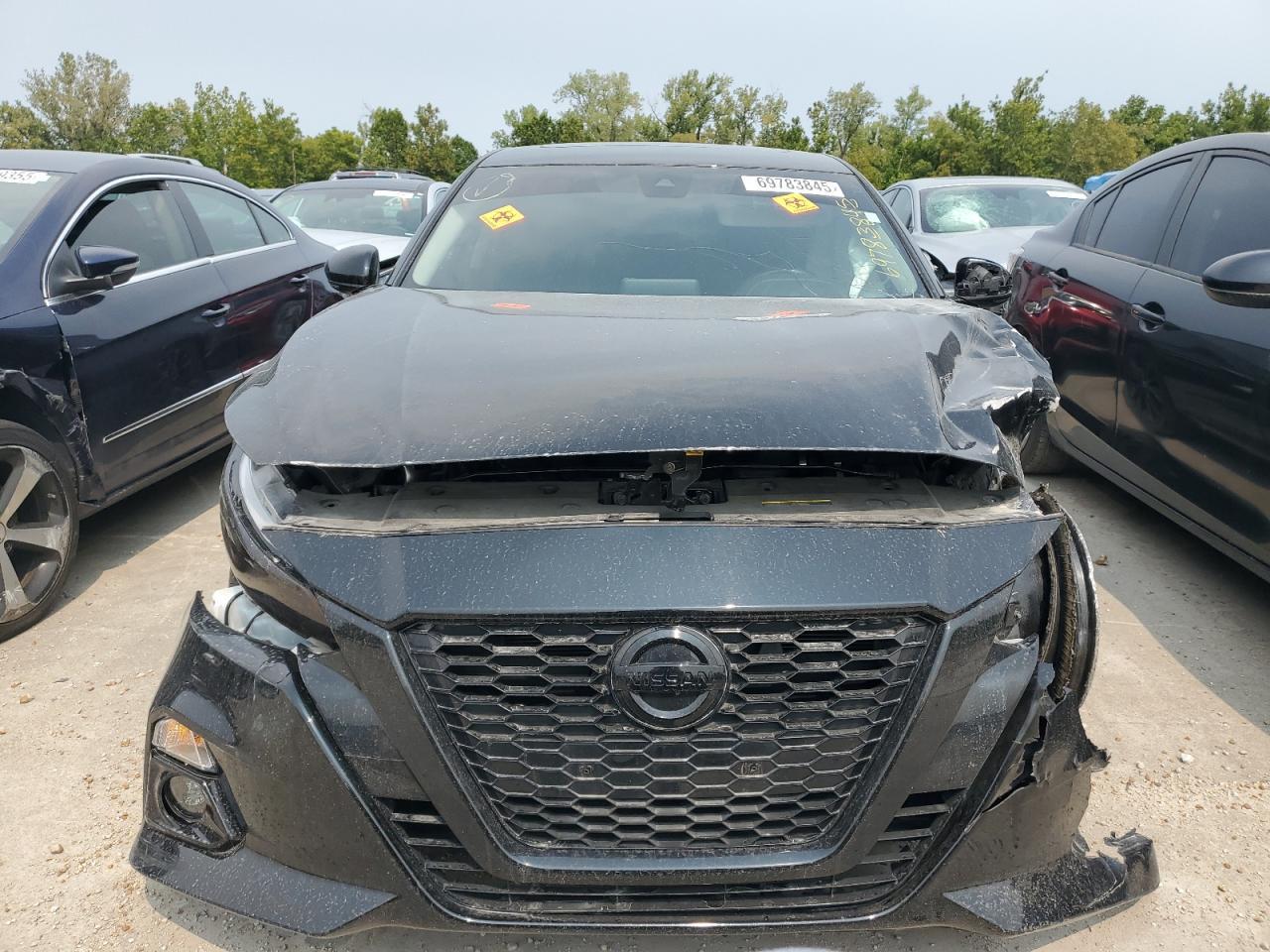 2022 NISSAN ALTIMA