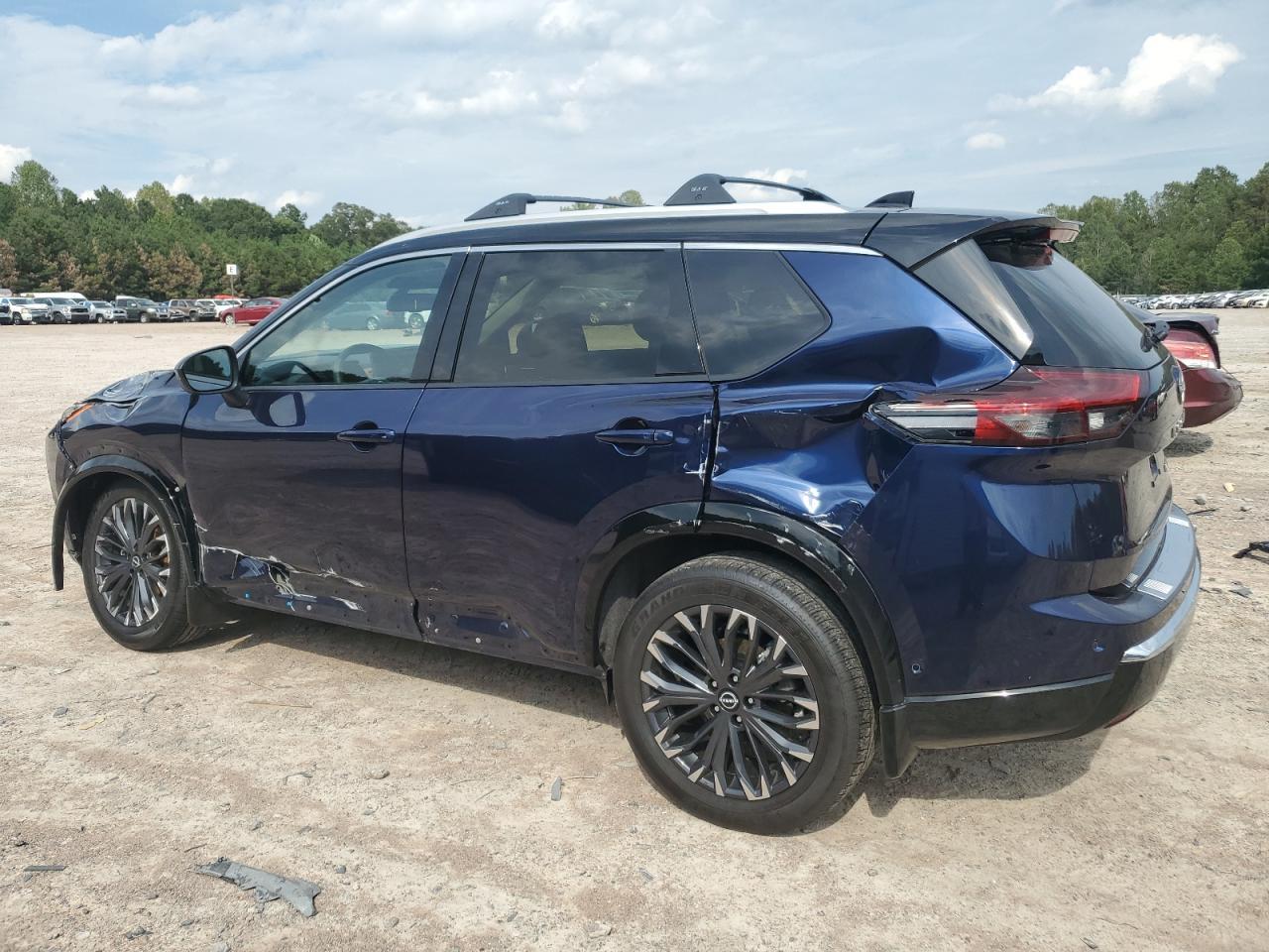 2025 NISSAN ROGUE
