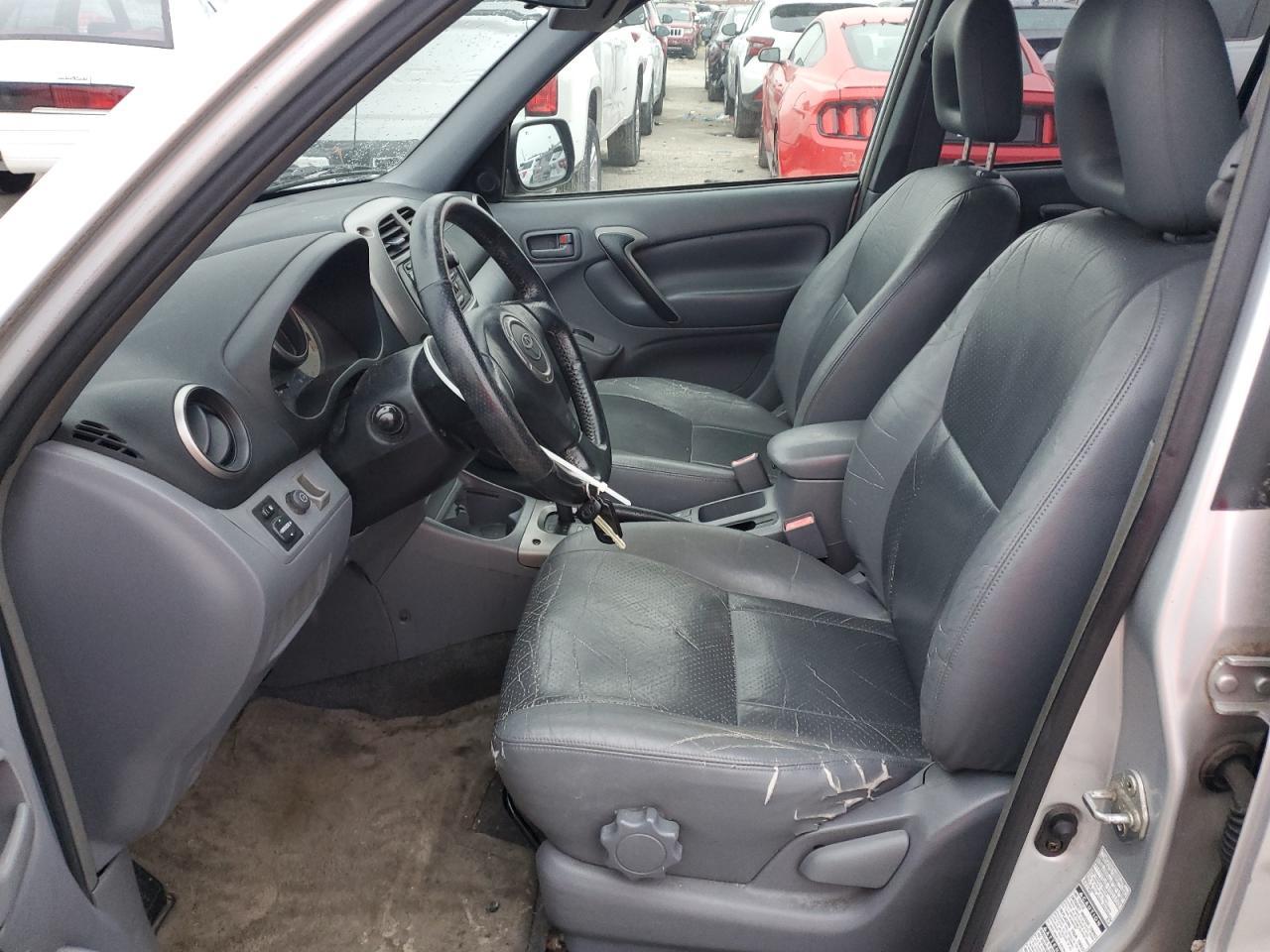 2003 TOYOTA RAV4