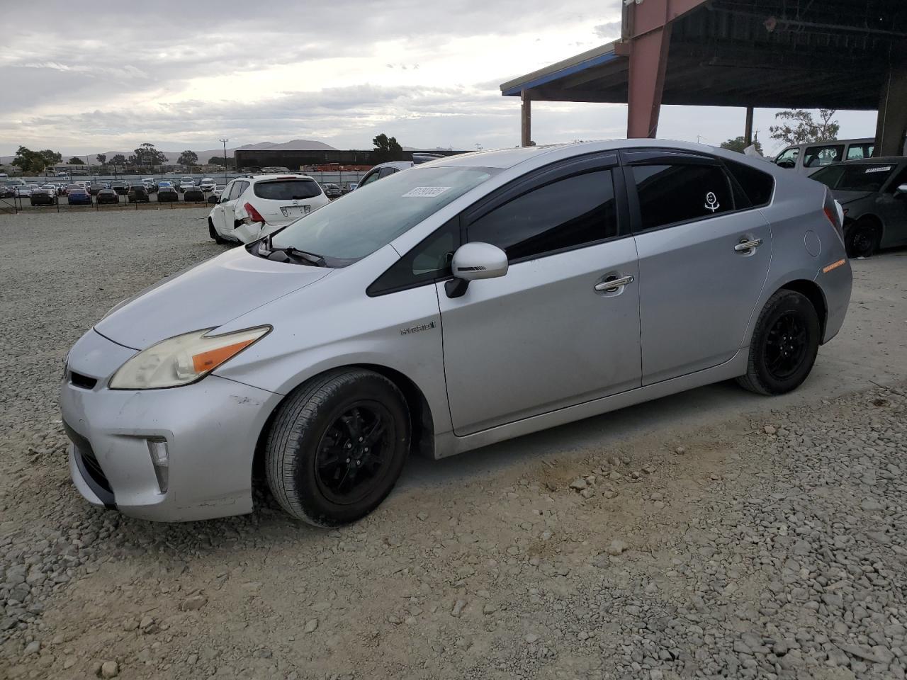 2013 TOYOTA PRIUS