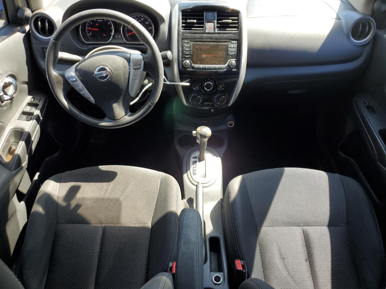 2017 NISSAN VERSA