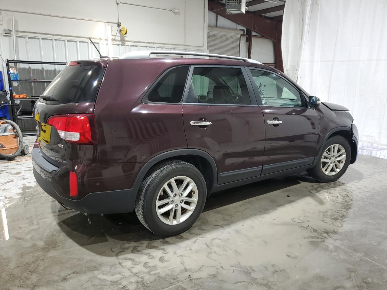 2015 KIA SORENTO