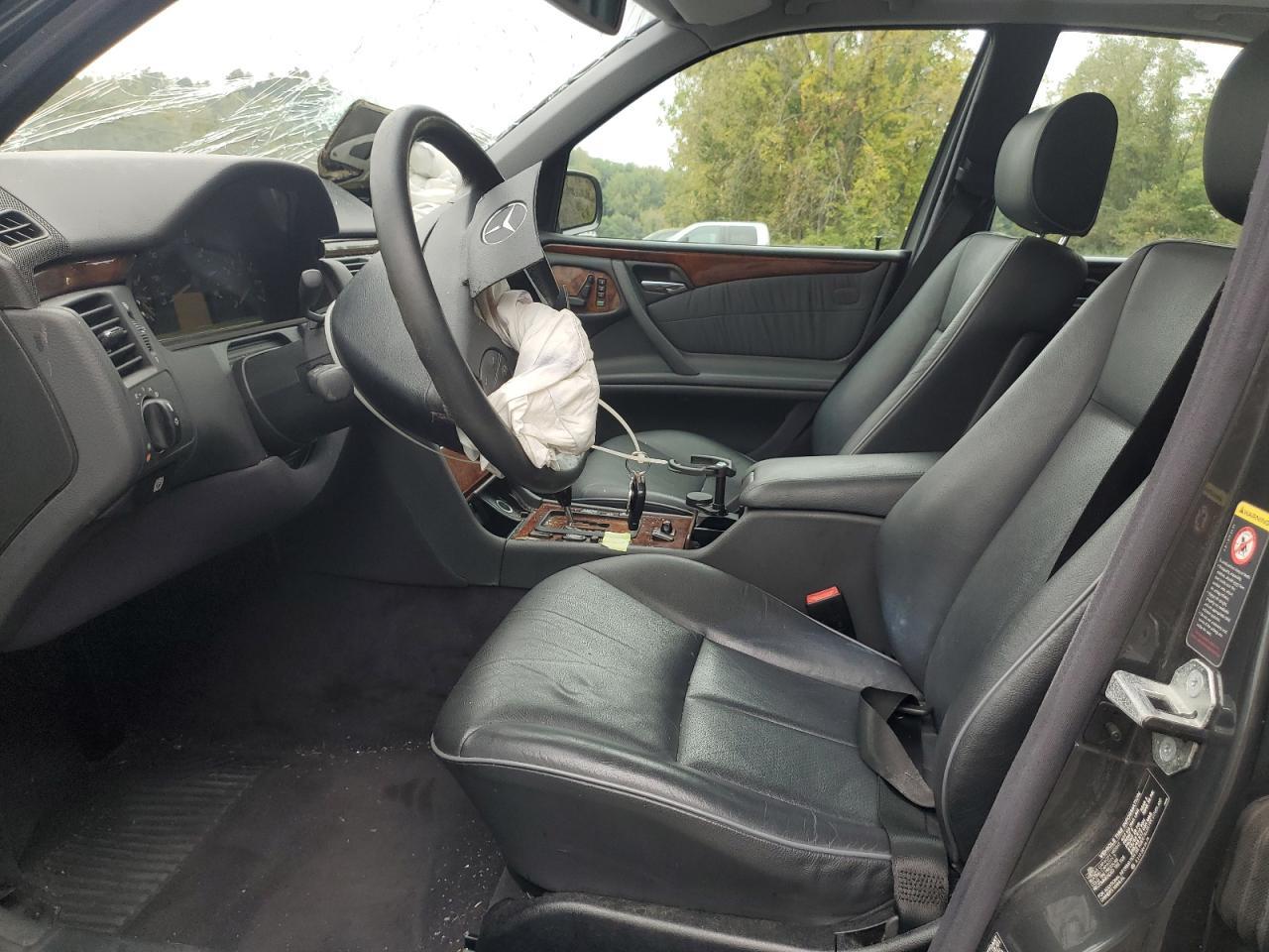 2002 MERCEDES-BENZ E-Class