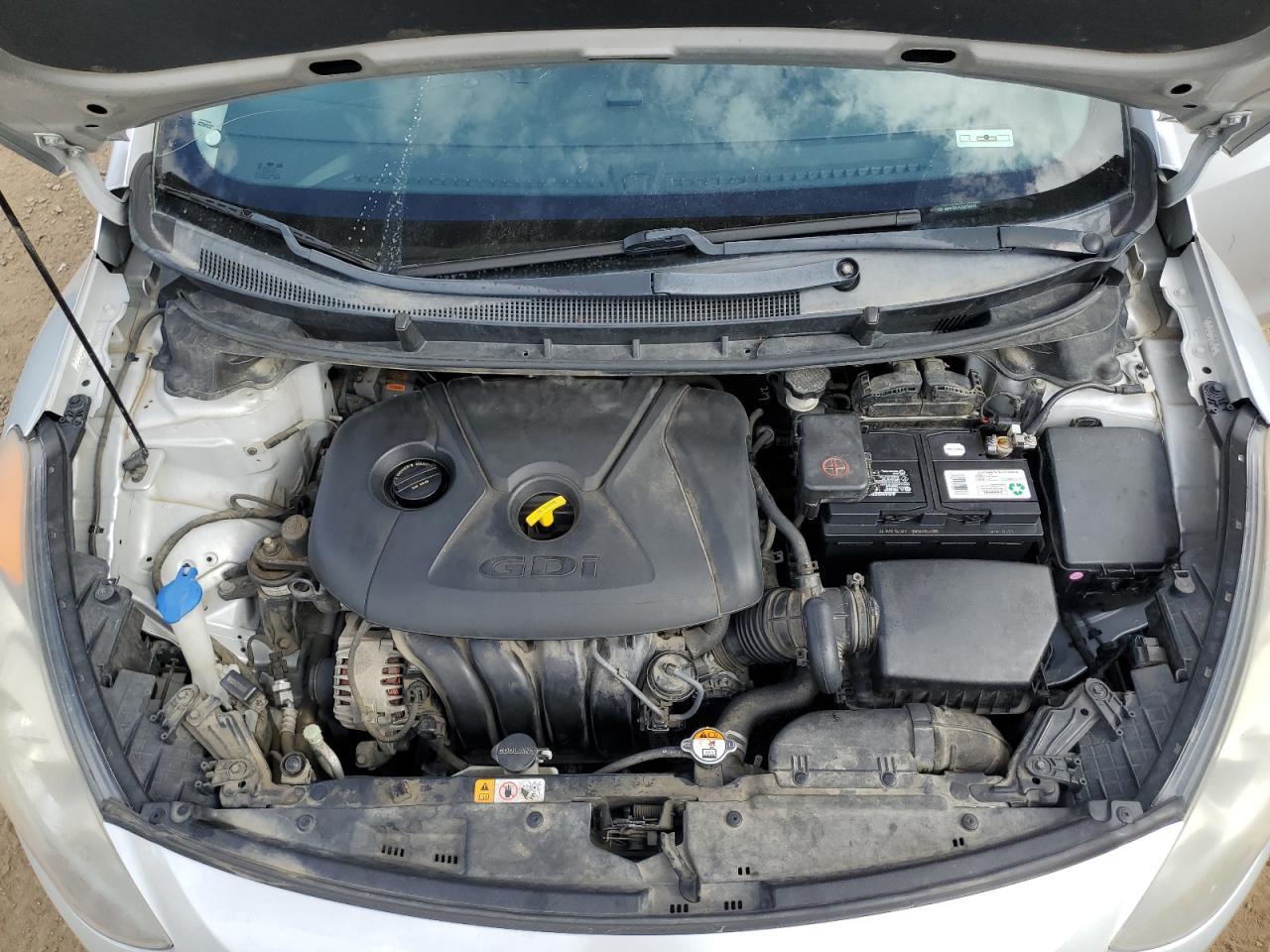 2016 HYUNDAI ELANTRA