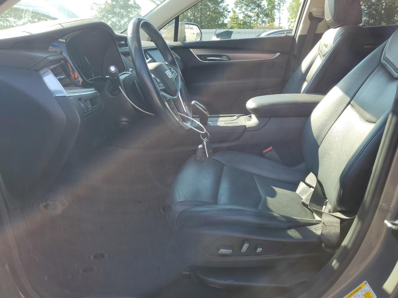 2018 CADILLAC XT5