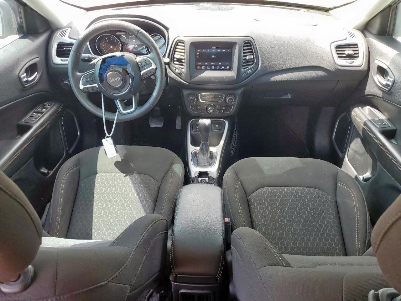 2021 JEEP Compass