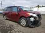 2013 TOYOTA SIENNA