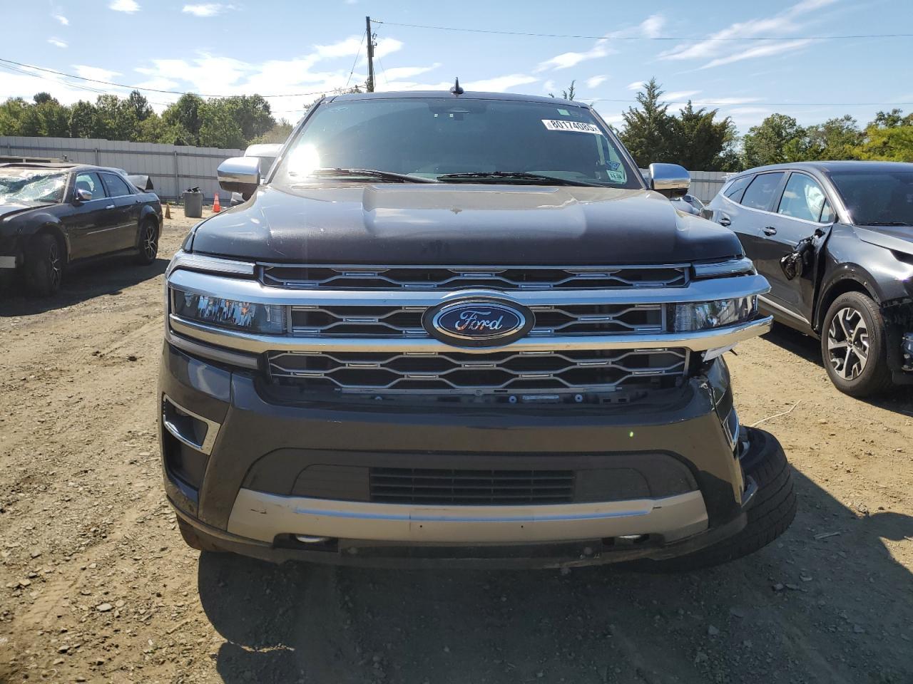 2023 FORD Expedition