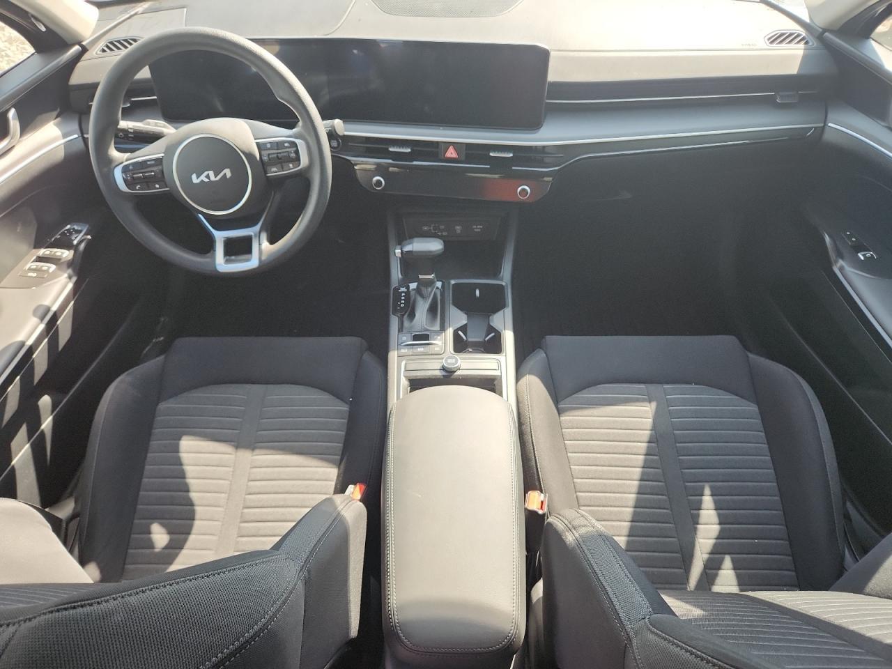 2025 KIA K5
