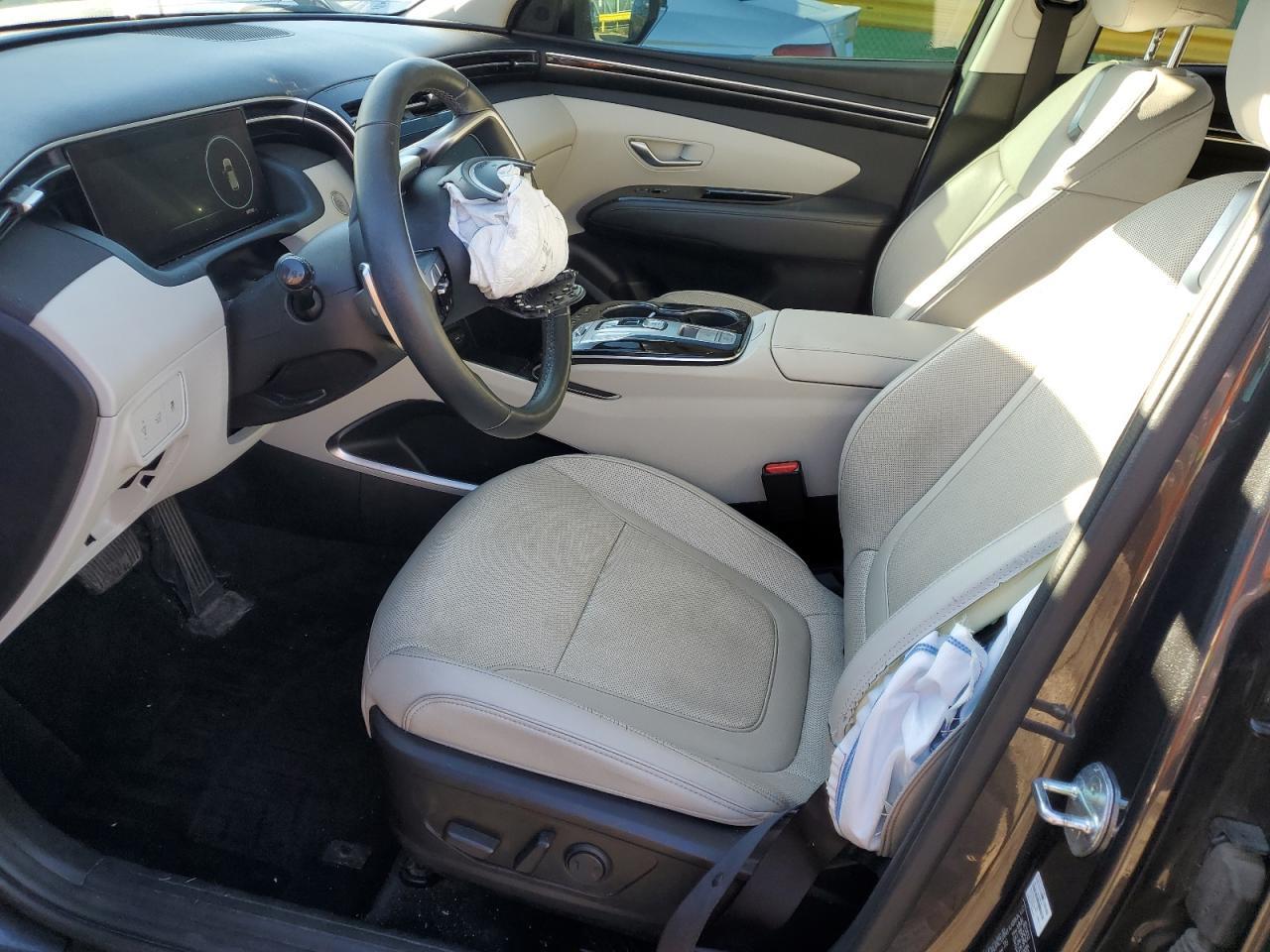 2022 HYUNDAI TUCSON