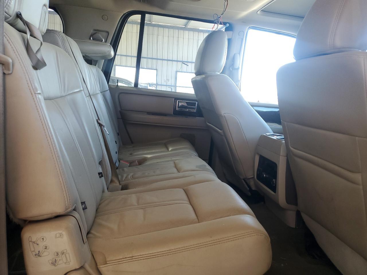 2017 LINCOLN Navigator