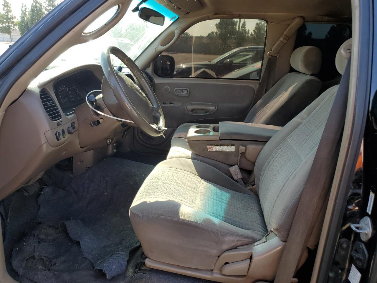 2004 TOYOTA TUNDRA