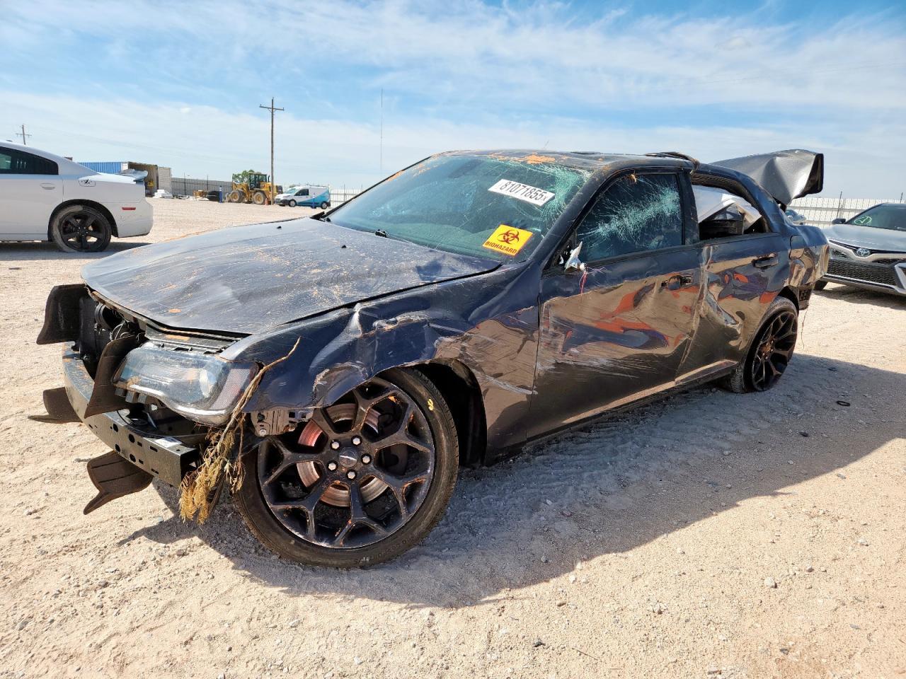 2019 CHRYSLER 300