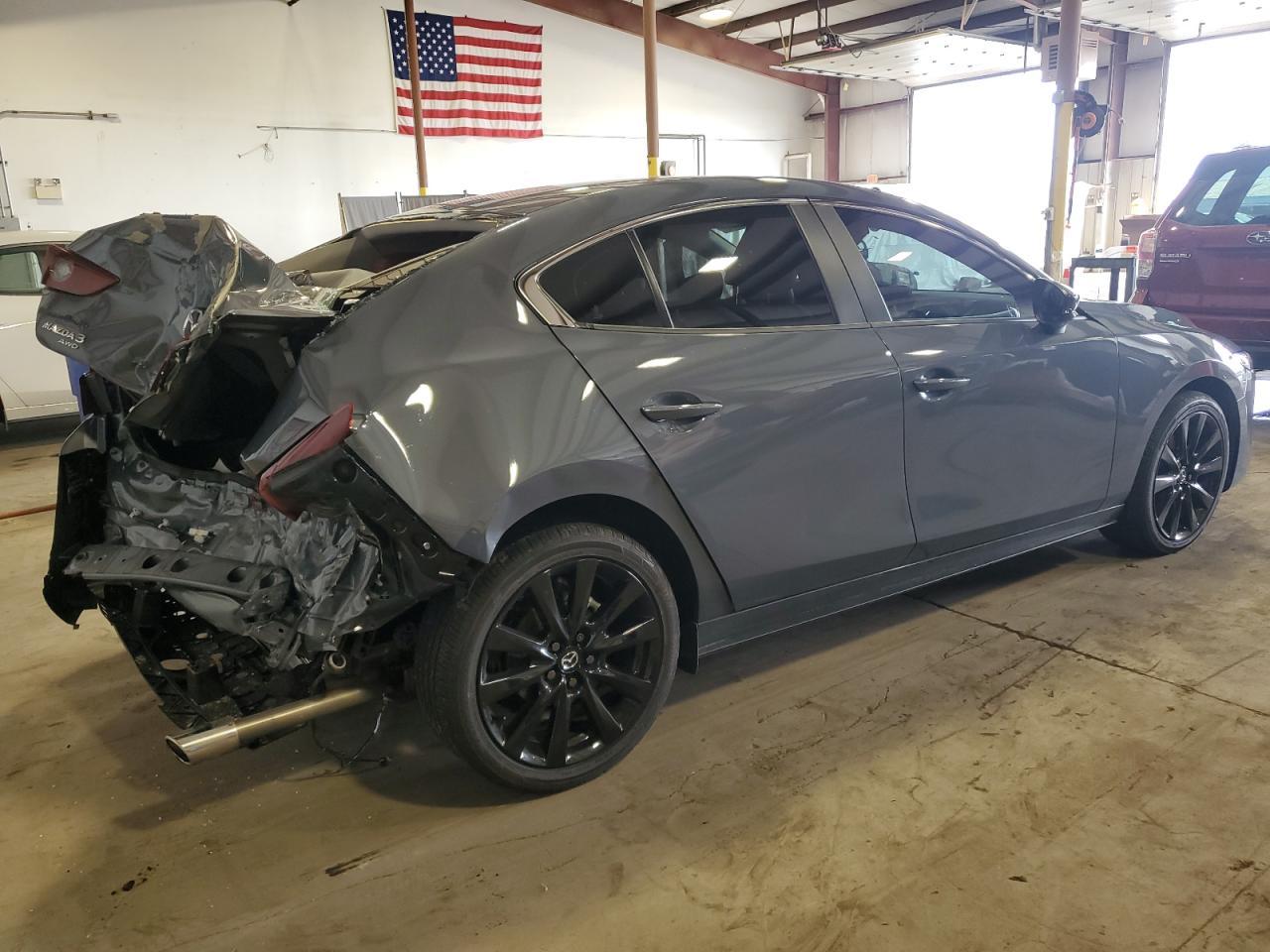 2025 MAZDA 3