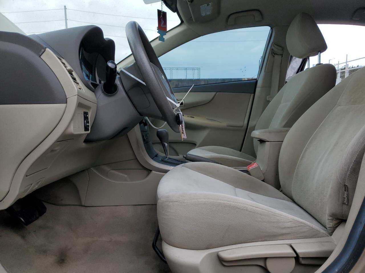 2009 TOYOTA COROLLA