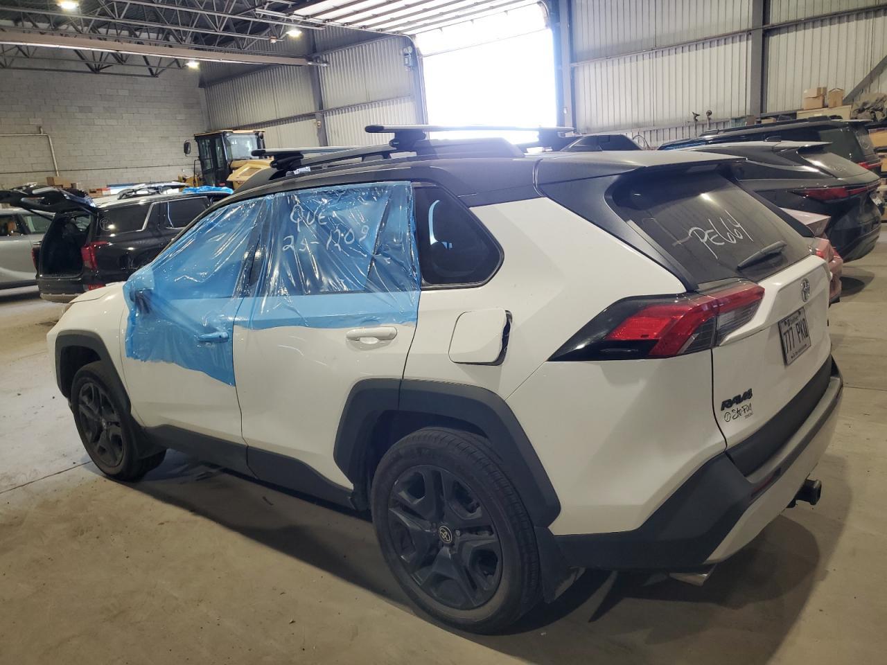 2022 TOYOTA RAV4