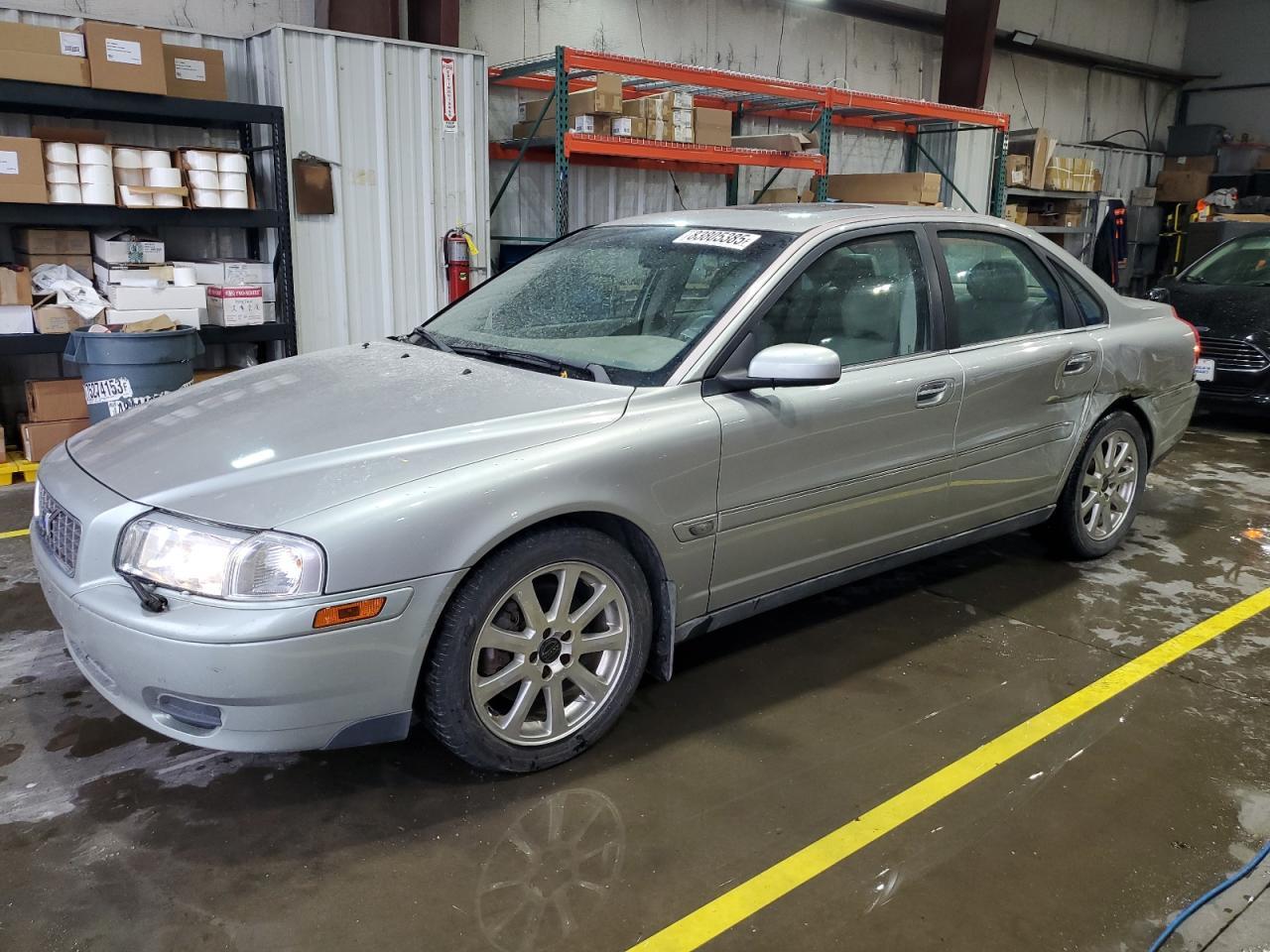 2004 VOLVO S80