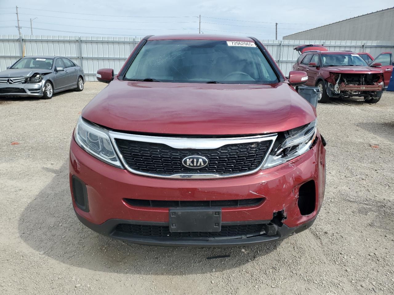 2015 KIA SORENTO