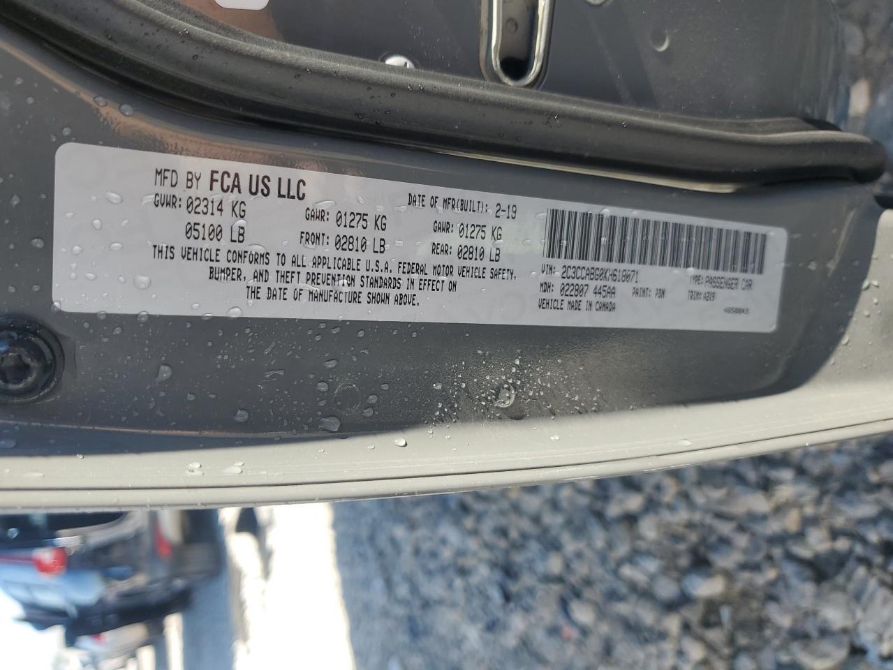 2019 CHRYSLER 300