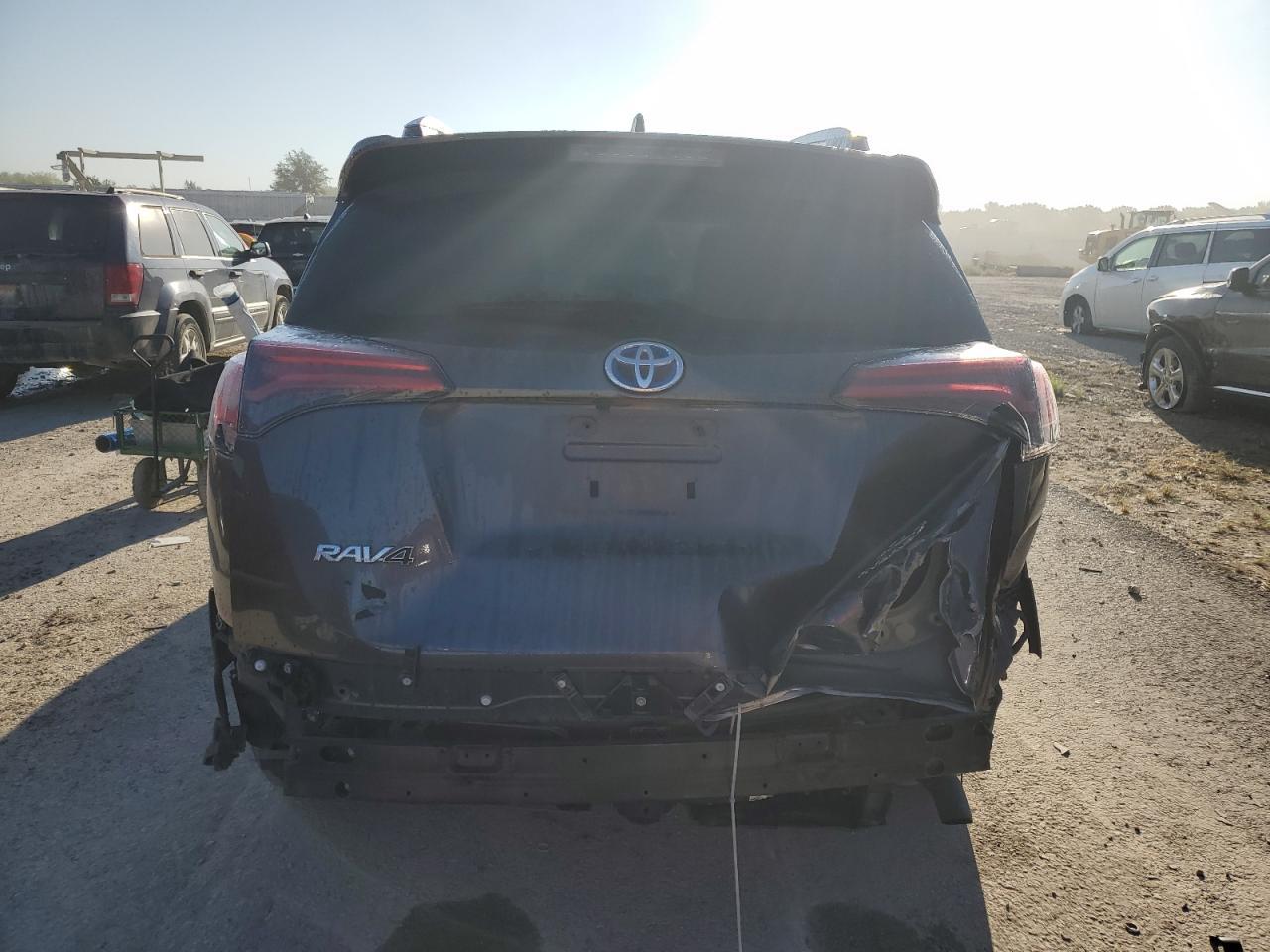 2018 TOYOTA RAV4
