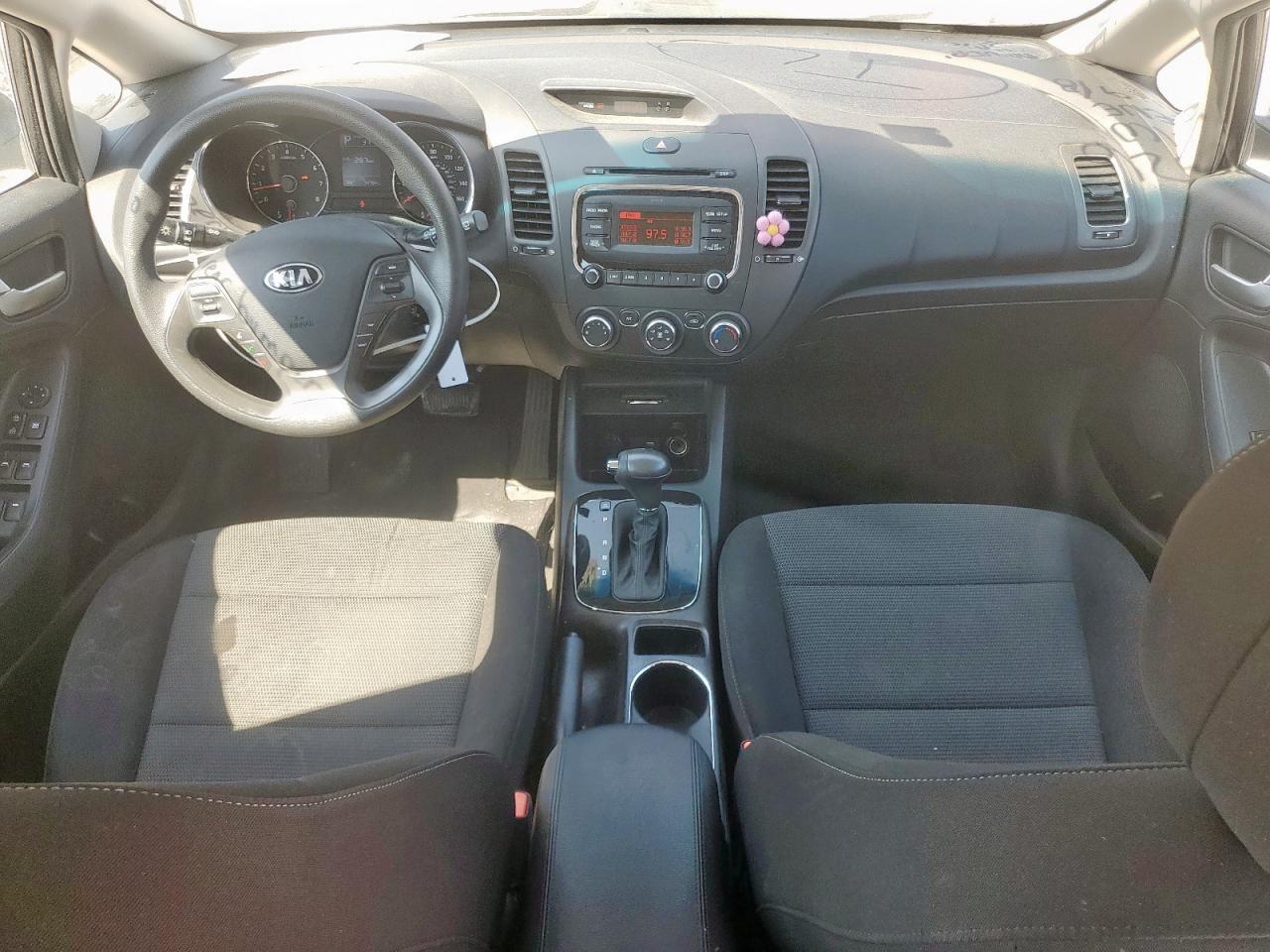 2017 KIA FORTE