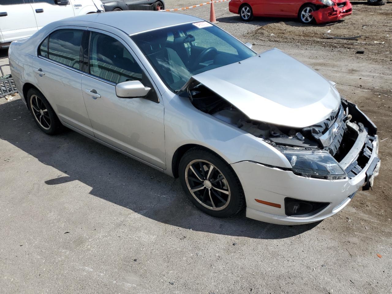 2011 FORD FUSION