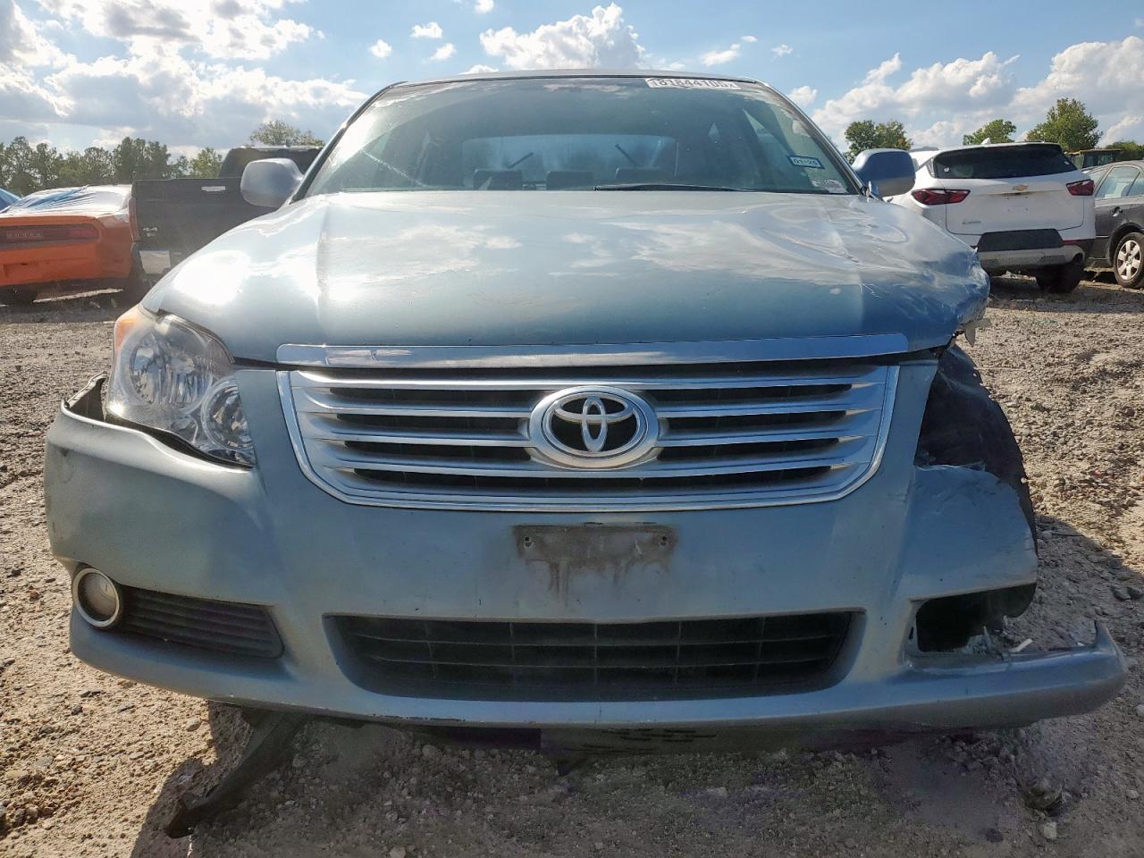 2009 TOYOTA Avalon