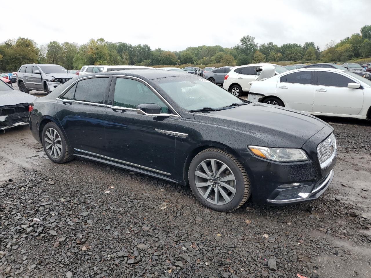 2017 LINCOLN Continental