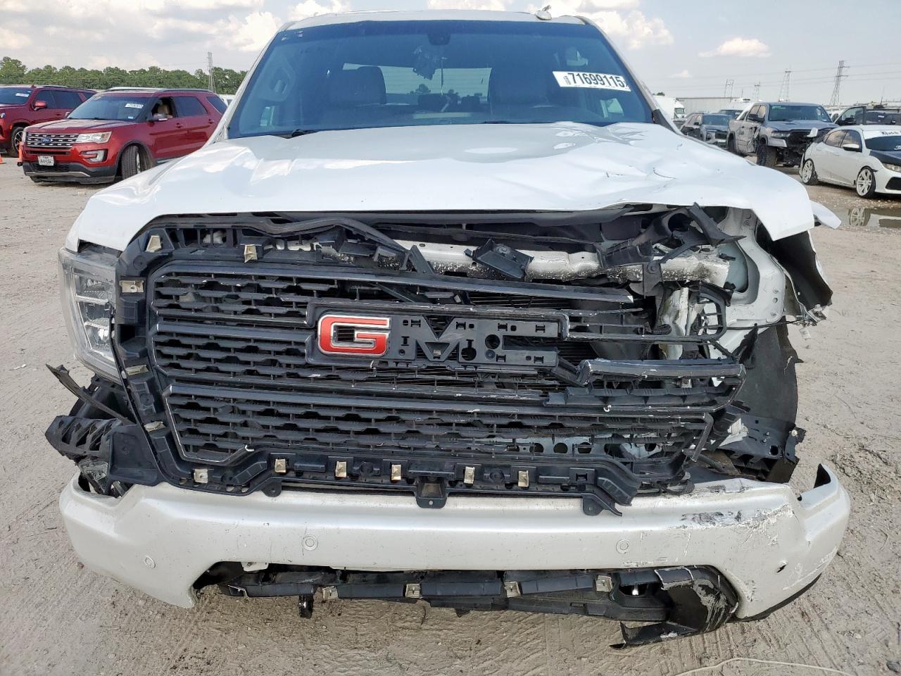 2022 GMC Sierra