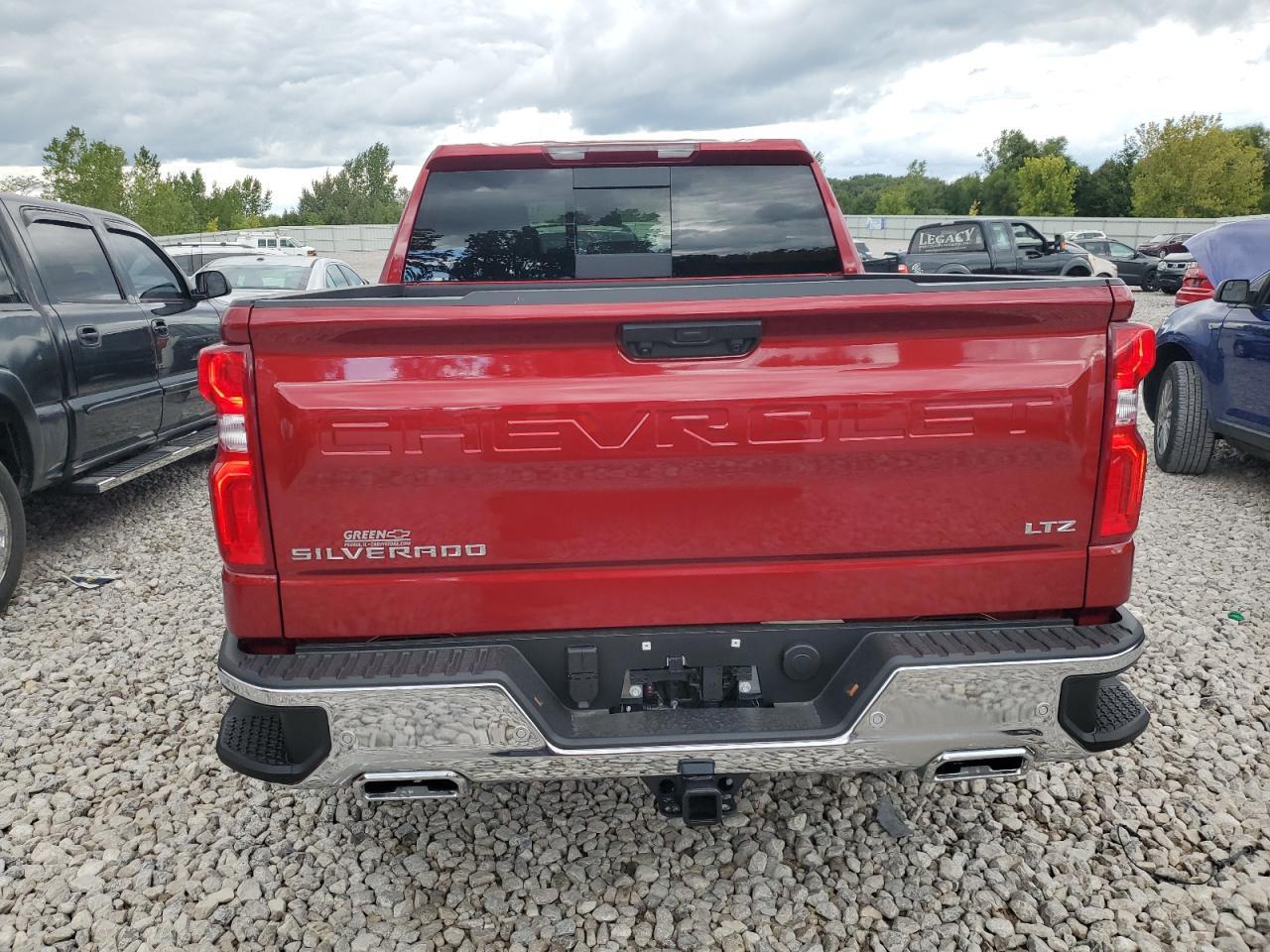 2025 CHEVROLET Silverado