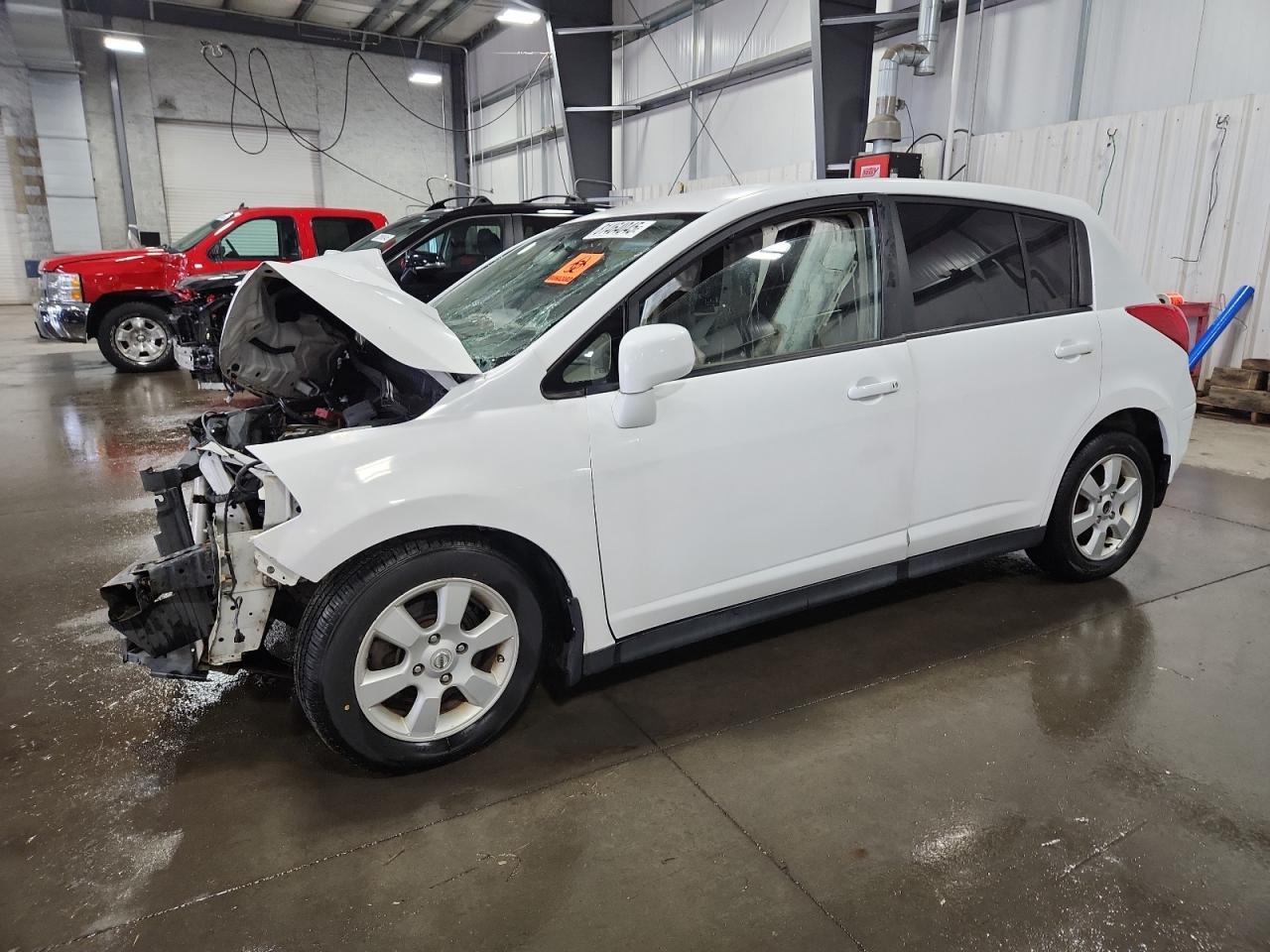 2009 NISSAN VERSA