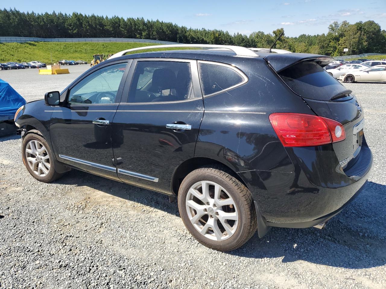 2012 NISSAN ROGUE