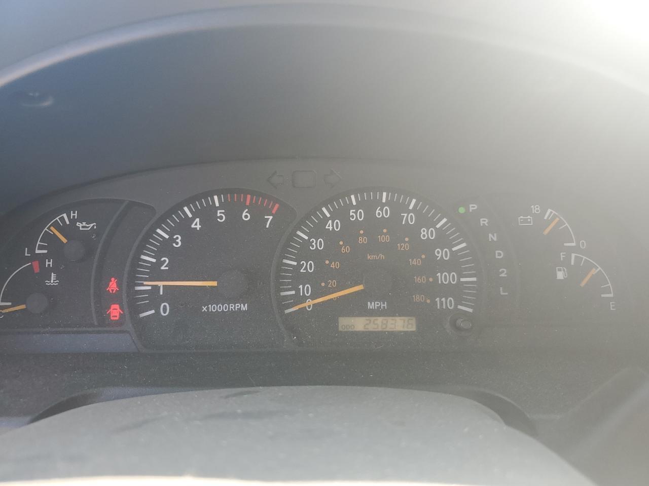 2001 TOYOTA TUNDRA