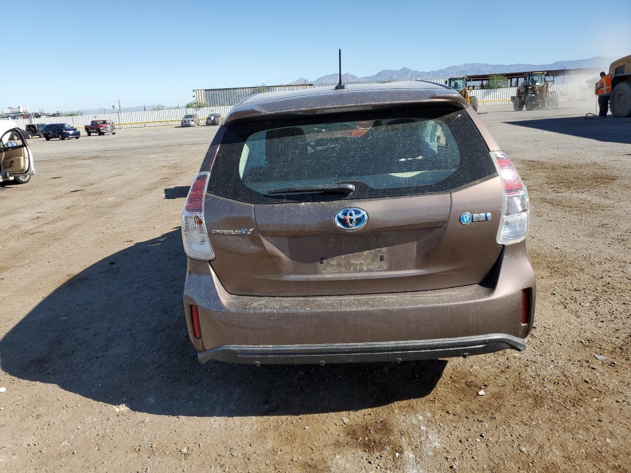 2016 TOYOTA PRIUS V