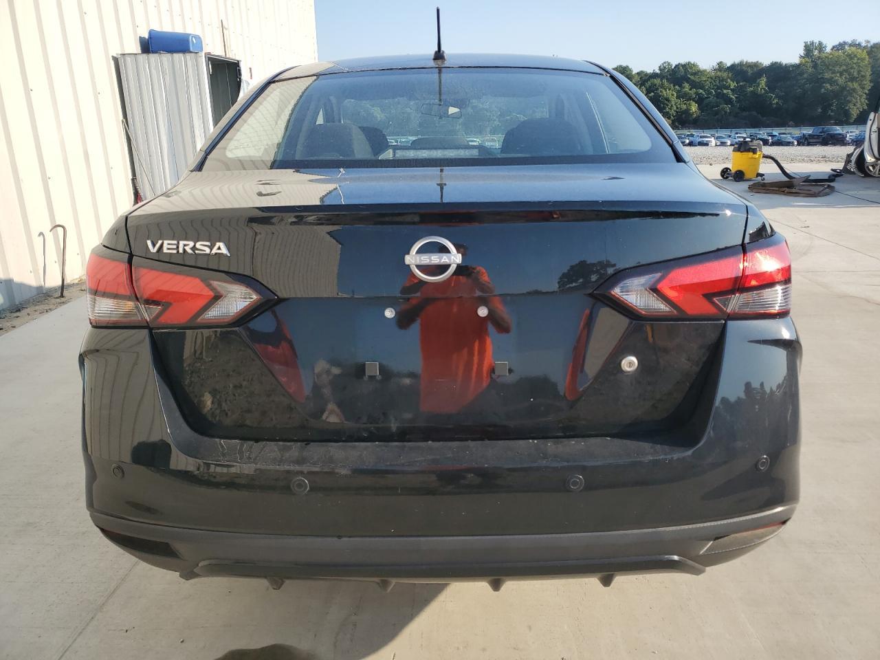 2024 NISSAN VERSA