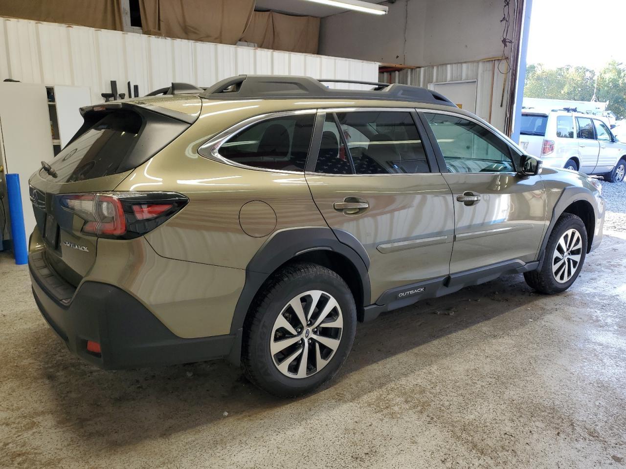 2025 SUBARU Outback