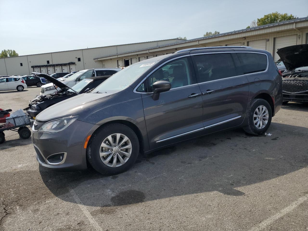 2018 CHRYSLER Pacifica
