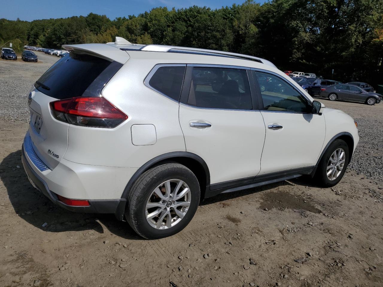 2018 NISSAN ROGUE