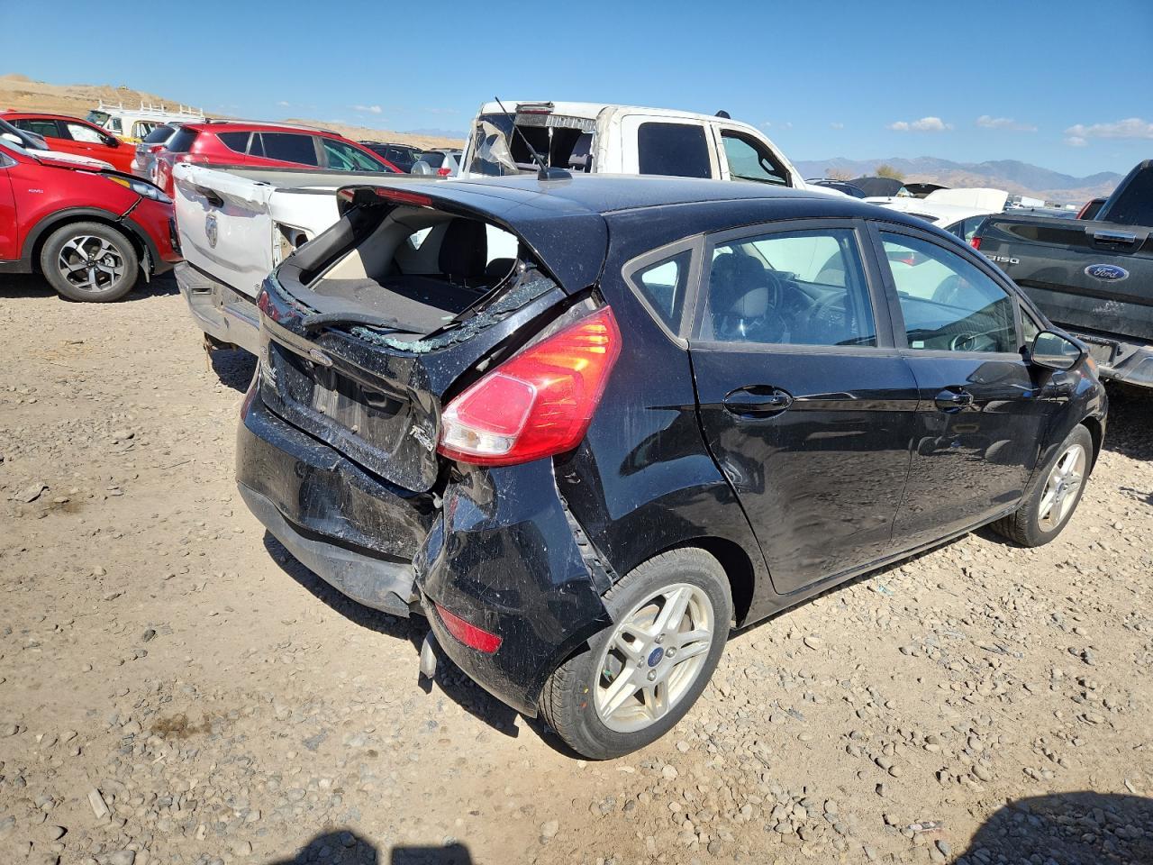 2017 FORD Fiesta