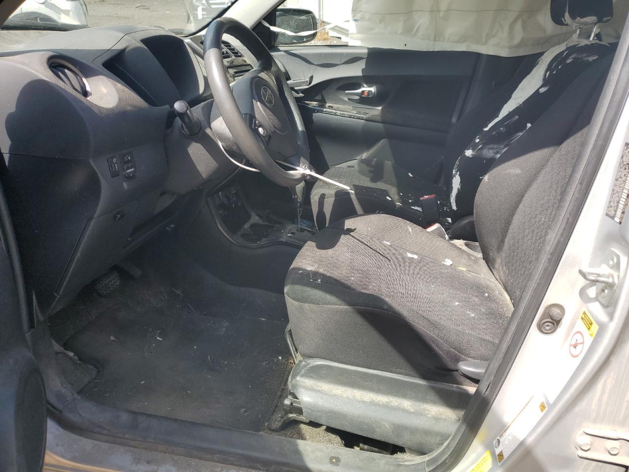 2009 TOYOTA SCION