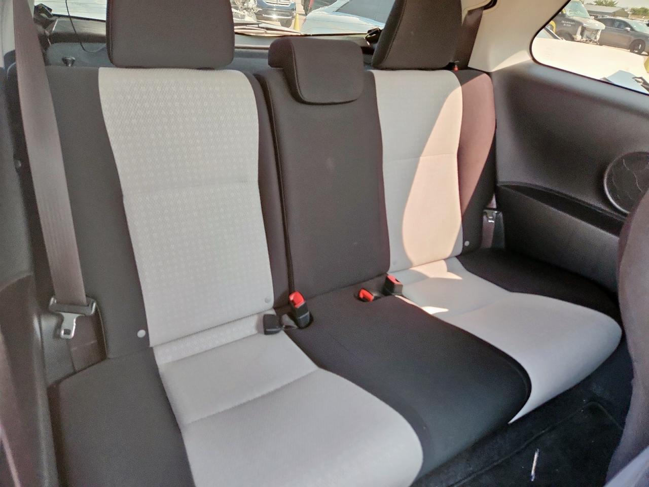 2012 TOYOTA YARIS