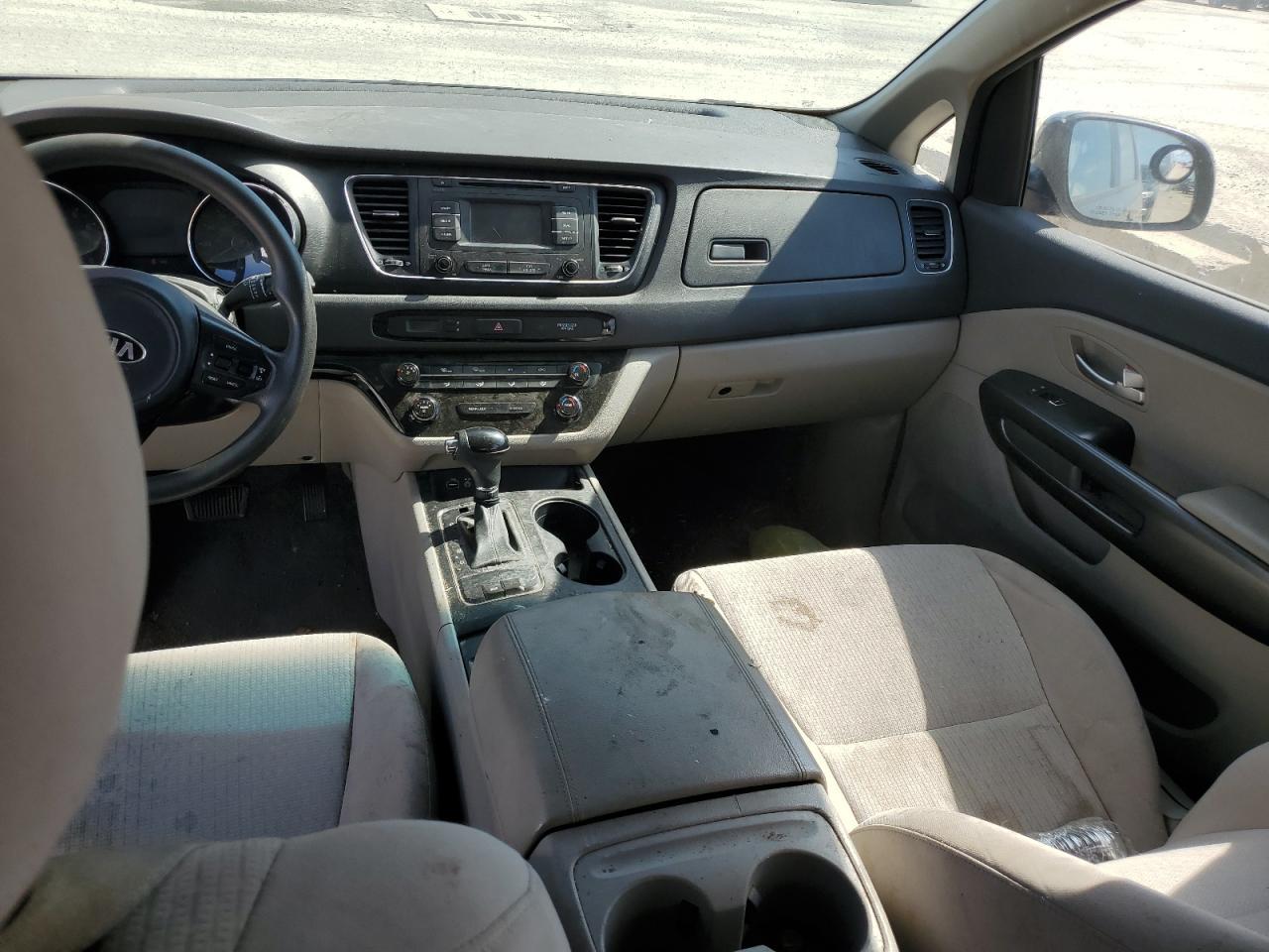 2016 KIA SEDONA