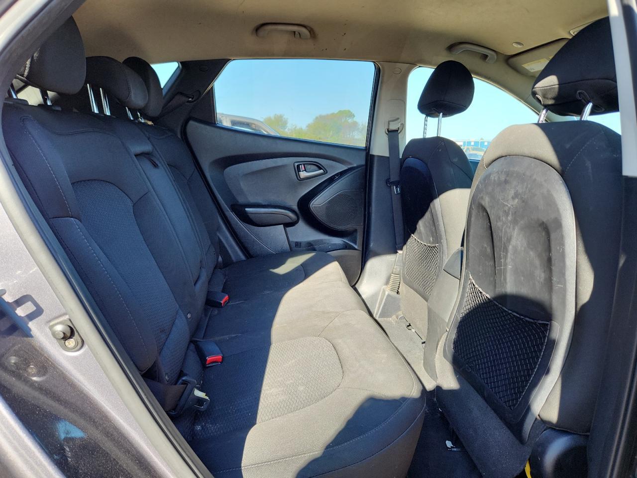 2015 HYUNDAI TUCSON