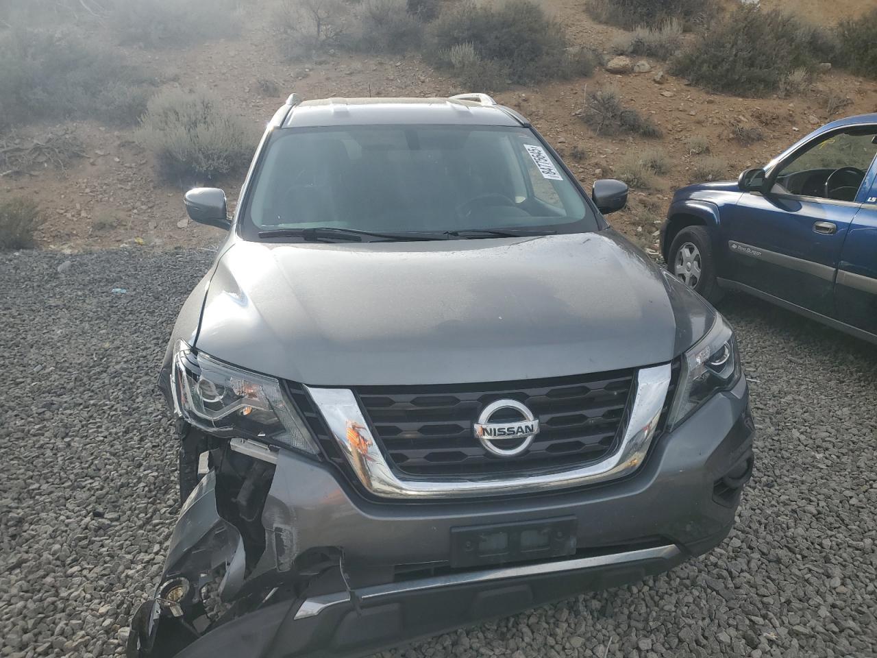 2017 NISSAN PATHFINDER