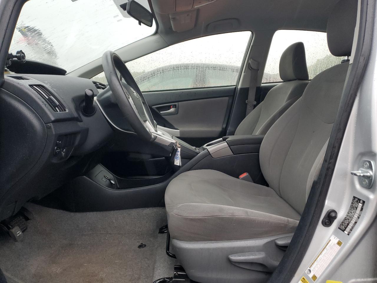2015 TOYOTA PRIUS