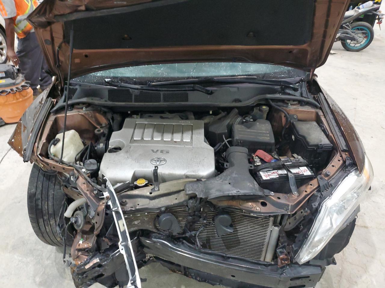 2010 TOYOTA VENZA