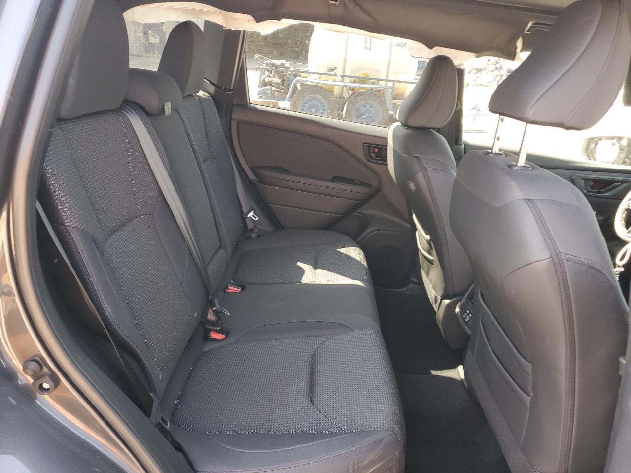 2025 SUBARU FORESTER