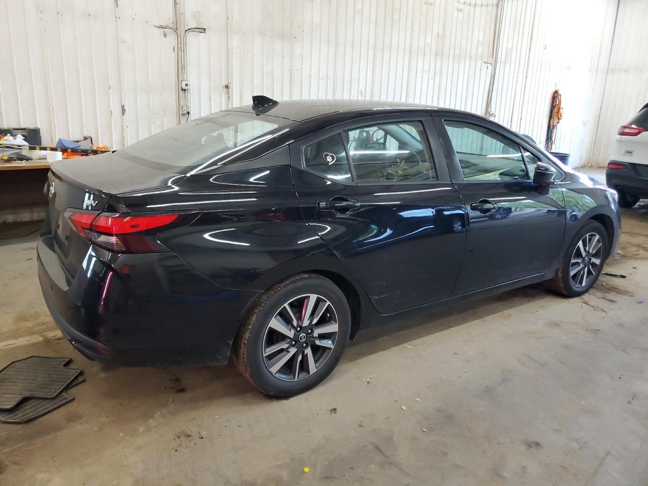 2021 NISSAN VERSA