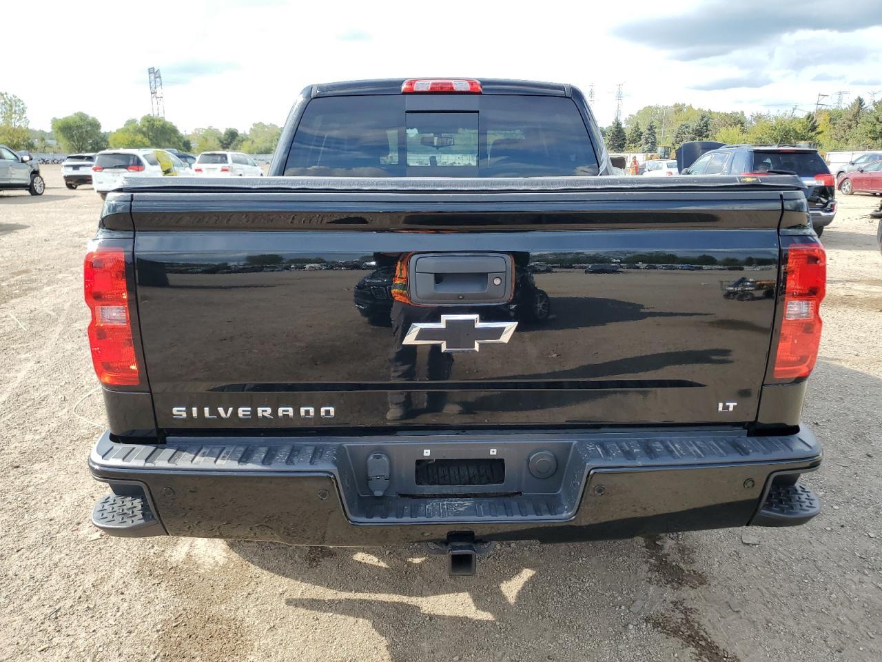2018 CHEVROLET Silverado