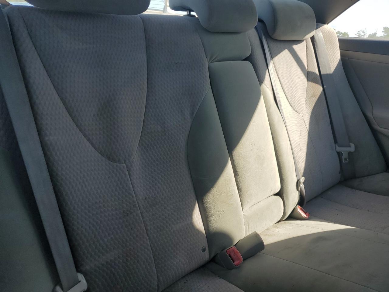 2010 TOYOTA CAMRY